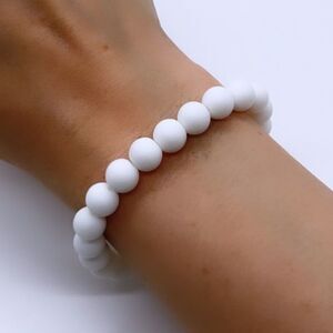 NWT Wool + Pepper Co. White Beaded Bracelet